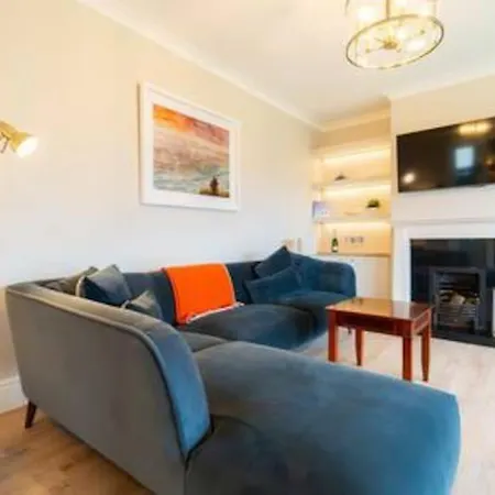 Duinin * Ντίνγκλε